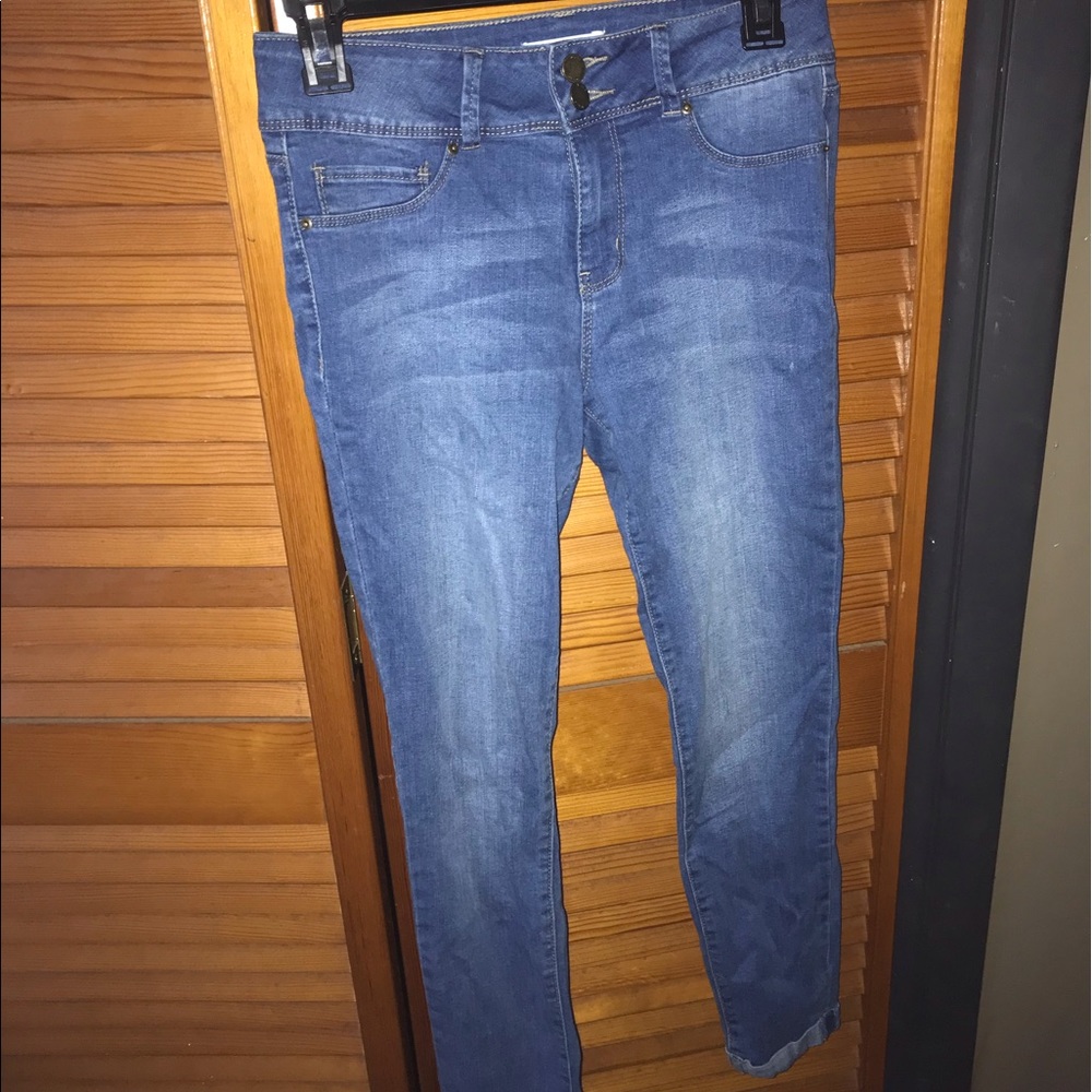 jean capris